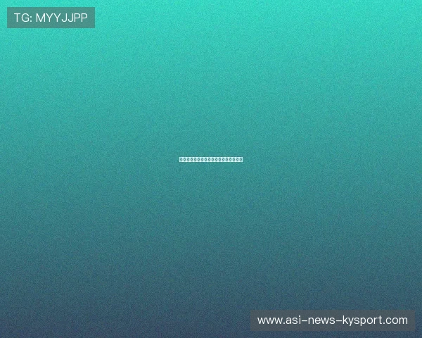电竞战队训练前统一完成眼部与手腕热身 电竞战队训练前统一完成眼部与手腕热身